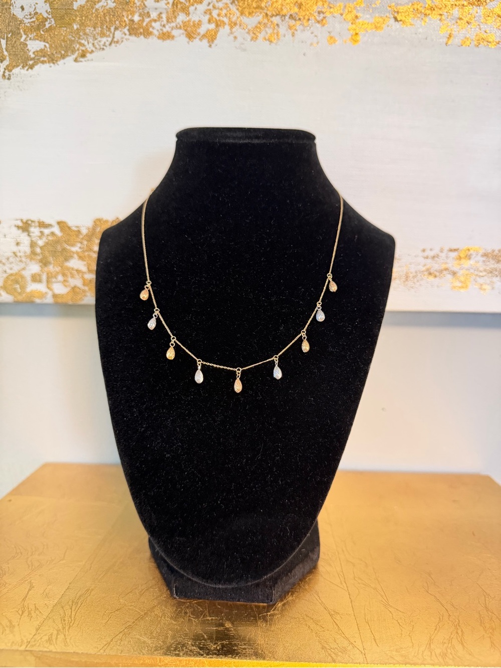 Delicate Vintage 14K Yellow & White Gold Tri Tone Dangle Station Necklace